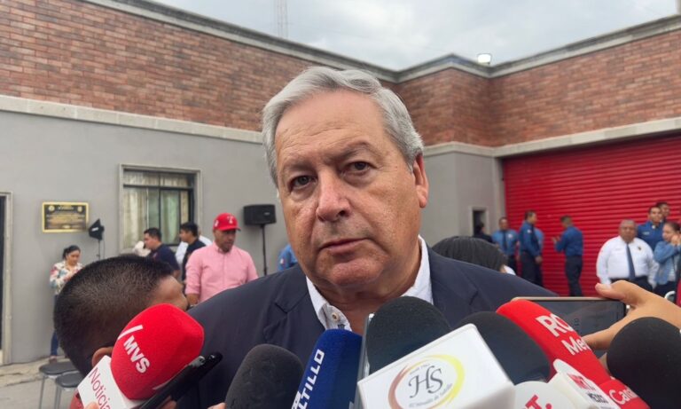 Anuncia alcalde Chema Fraustro nueva estación de bomberos en Saltillo