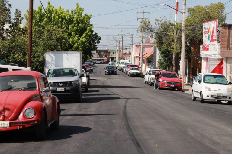 Avanzan trabajos de recarpeteo en el centro de Saltillo