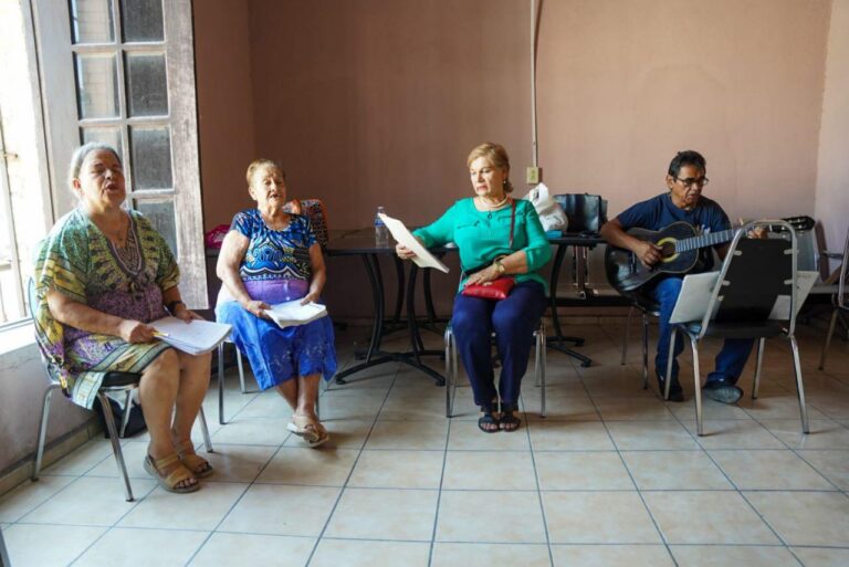 Fortalecen salud física y mental desde la Casa del Adulto Mayor en Ramos Arizpe