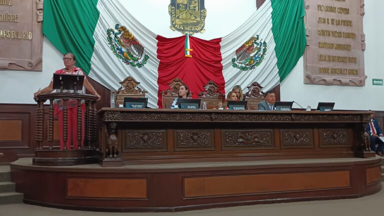 Piden diputadas de Coahuila a la SEP se detenga distribución de libros de texto, hasta que se realice una nueva revisión de éstos