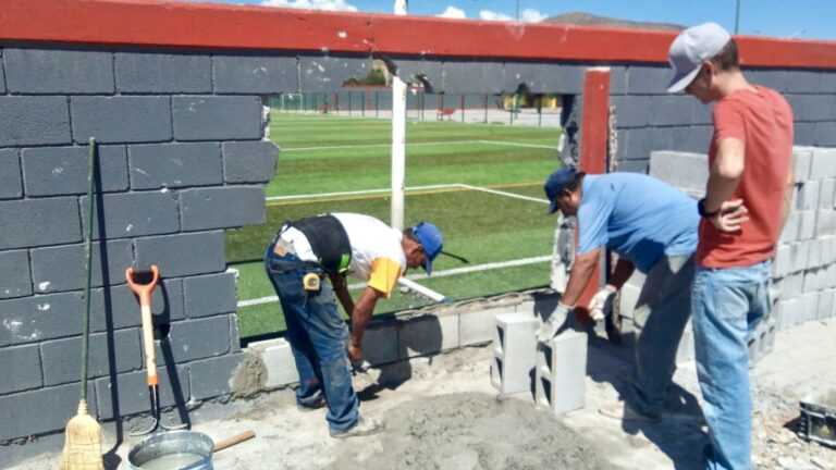 Reparan destrozos provocados en Unidad Deportiva de Santa Luz Analco en Ramos Arizpe 