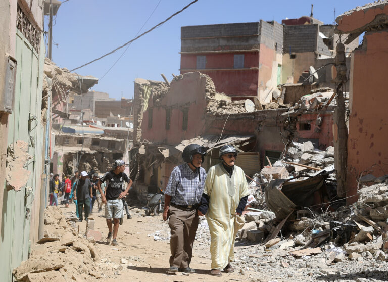 Ya son más de 2 mil muertos por terremoto en Marruecos