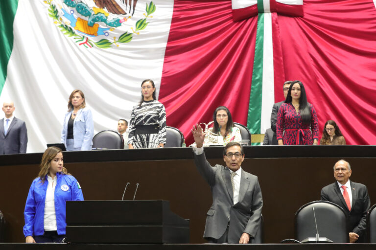 Acusan diputados que PEF 2024 tiene fines electorales