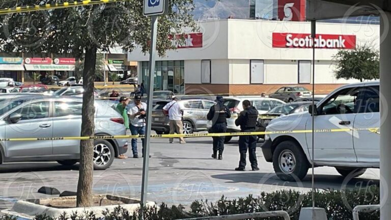 Asesinan a hombre con largo historial delictivo en Plaza Patio de Saltillo