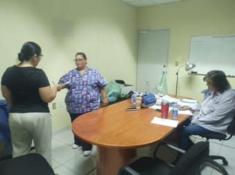 CJEM Coahuila da a conocer sus servicios en Brigada de Salud