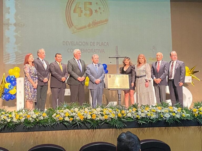 Celebran el 45 Aniversario de la Escuela de Bachilleres “Prof. Ladislao Farías Campos” de la UAdeC