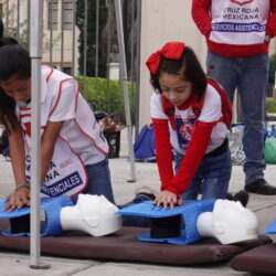 Cruz Roja Saltillo promueve aprendizaje de primeros auxilios entre comunidad infantil  