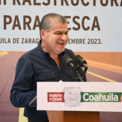 Entrega MARS obras de infraestructura educativa y vial en Viesca5