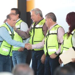 Miguel Riquelme y José María Fraustro ponen en marcha obras de infraestructura vial en Saltillo1