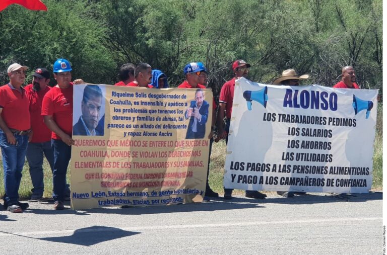 Piden trabajadores de AHMSA a AMLO solución a disputa