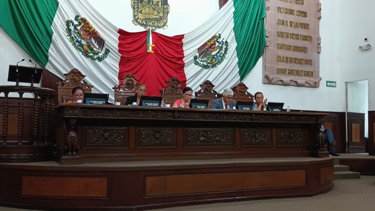 Presentan diputados iniciativa de reforma electoral en Coahuila