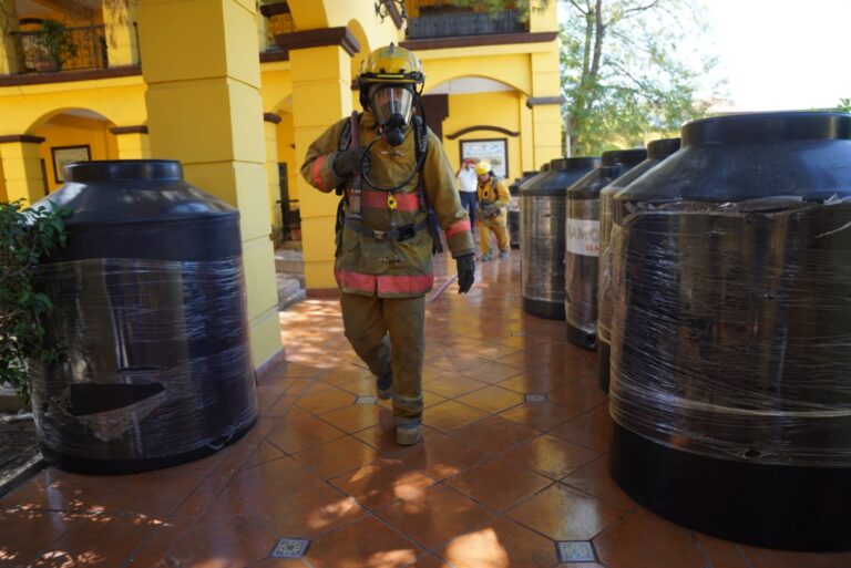 Realiza Protección Civil simulacro de incendio en la Presidencia Municipal de Ramos Arizpe