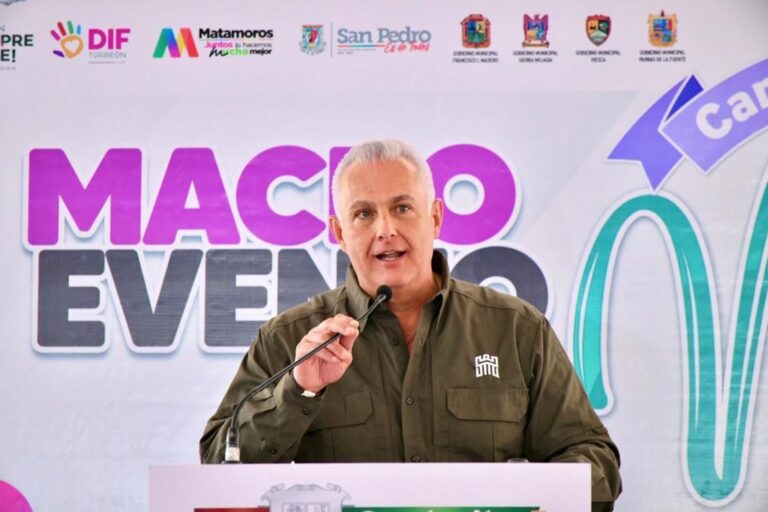 Entregan en Torreón apoyos de salud del programa “Cambiando vidas”