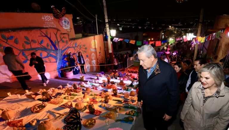 2 mil 200 artistas, altar monumental, catrinas y alebrijes en Festival de las Ánimas