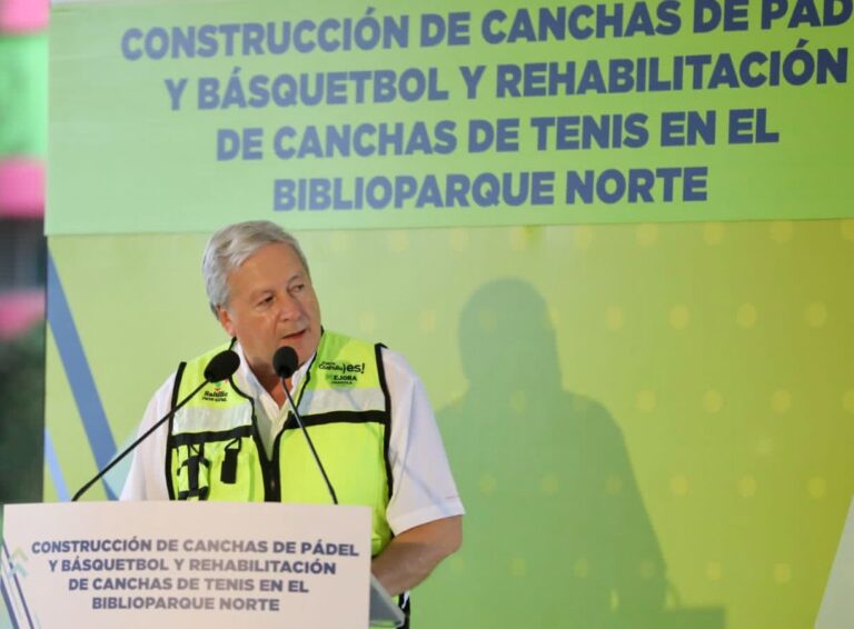 Avanza el Maratón de Obras; continúa construcción de las canchas de pádel: Chema Fraustro