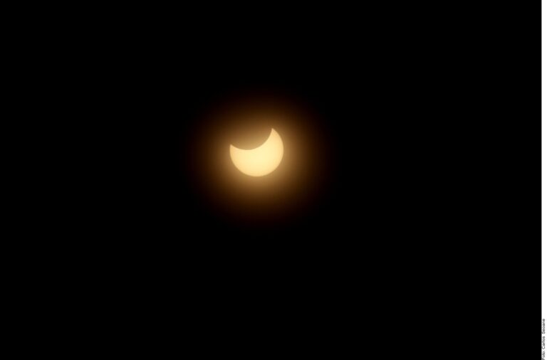 Causa furor eclipse solar anular en CDMX y demás estados