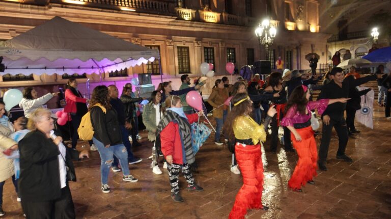 Desde la Plaza de la Nueva Tlaxcala, dicen saltillense «sí a la vida»