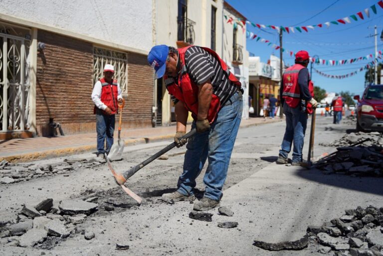 Atiende Municipio de Ramos Arizpe daños provocados por lluvias en diversas vialidades