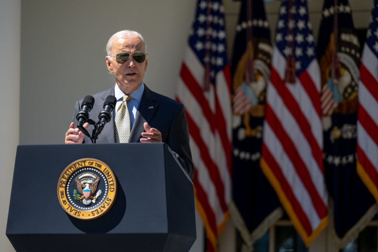 Deplora Biden terrorismo de Hamas; anuncia apoyo a Israel