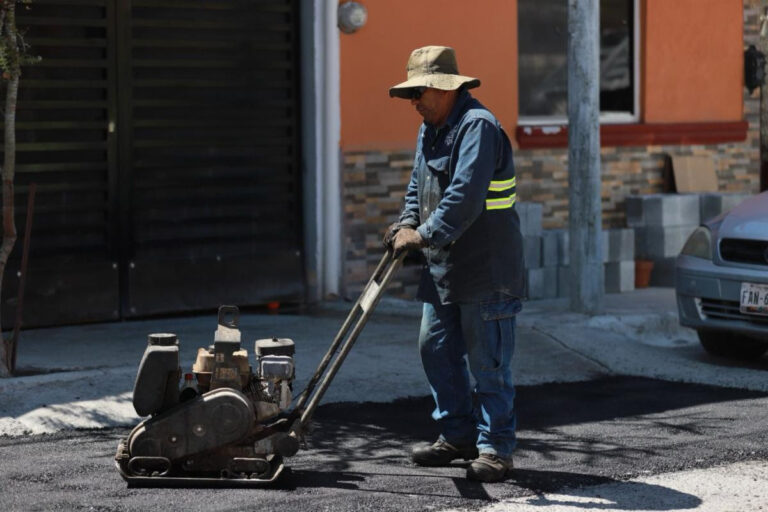 En una semana reparan mil 658 baches en Saltillo