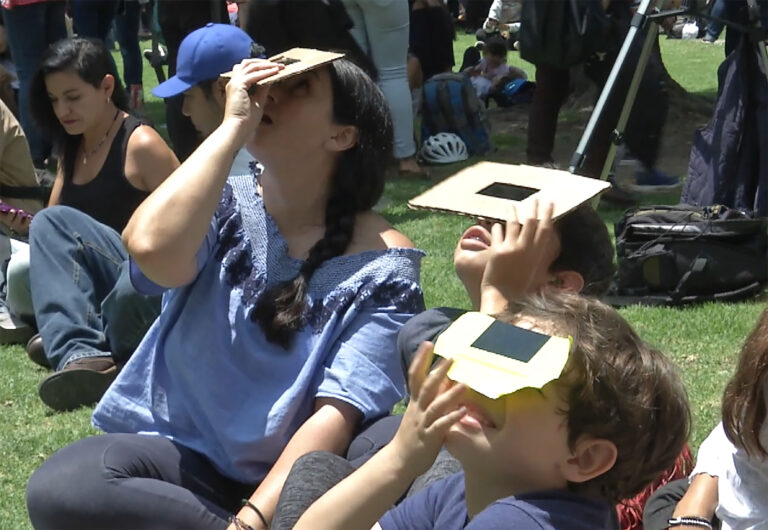 Los eclipses solares, un espectáculo que nos puede cegar: UNAM