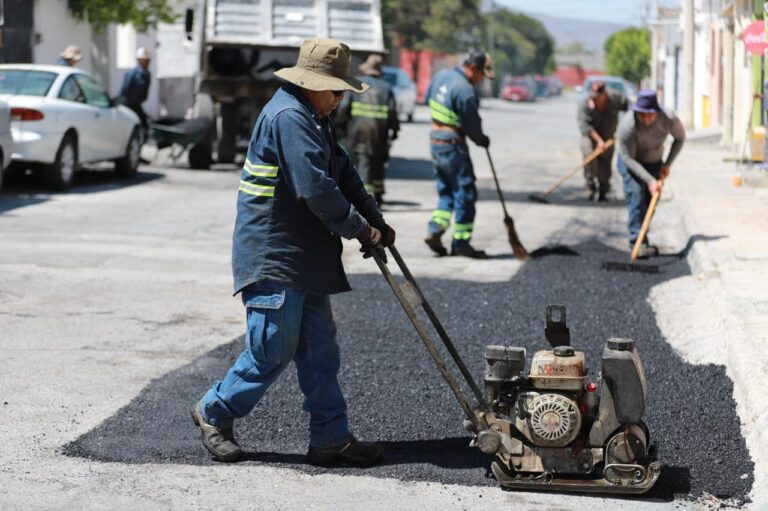 Por lluvias, intensificará Municipio bacheo en Saltillo