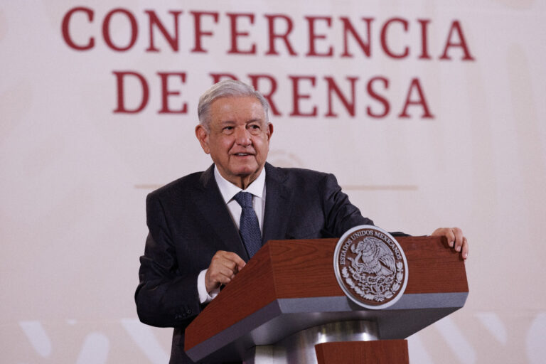 Yo apoyo a Samuel porque es Gobernador de NL: AMLO