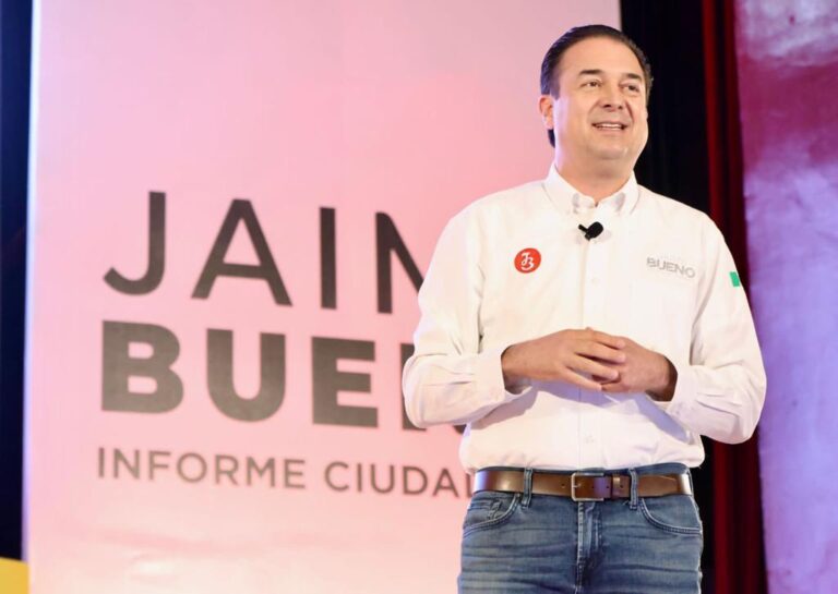 «Por Coahuila, por Saltillo hasta donde tope»: Presenta Jaime Bueno su informe como diputado federal