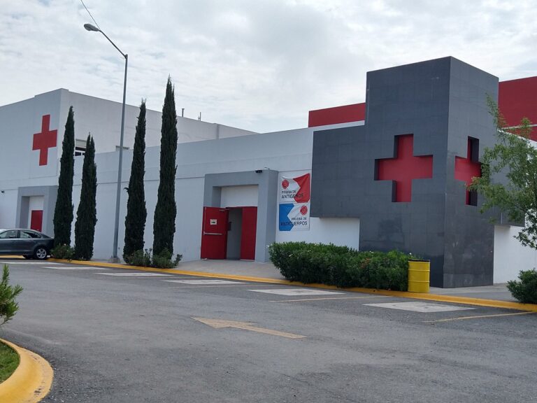 Abre Cruz Roja Saltillo centro de acopio para damnificados de Otis en Guerrero