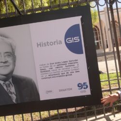 Con exposición fotográfica en rejas del Ateneo, celebra Grupo Industrial Saltillo 95 años de historia10