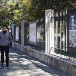 Con exposición fotográfica en rejas del Ateneo, celebra Grupo Industrial Saltillo 95 años de historia7