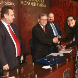 Entrega Consejo Universitario de la UAdeC Medallas y Reconocimientos a universitarios destacados4