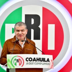 Entrega Miguel Ángel Riquelme Solís Sexto Informe de Gobierno ante el PRI Coahuila