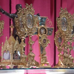 Muestran reliquias de Santos en Templo de San Francisco en Saltillo para su veneración 2