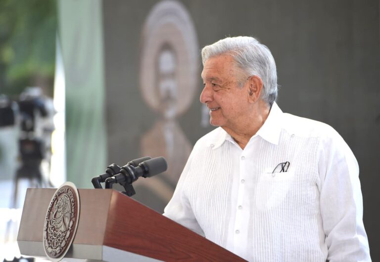 Regresa AMLO por sexta ocasión a la tierra de “El Chapo” Guzmán