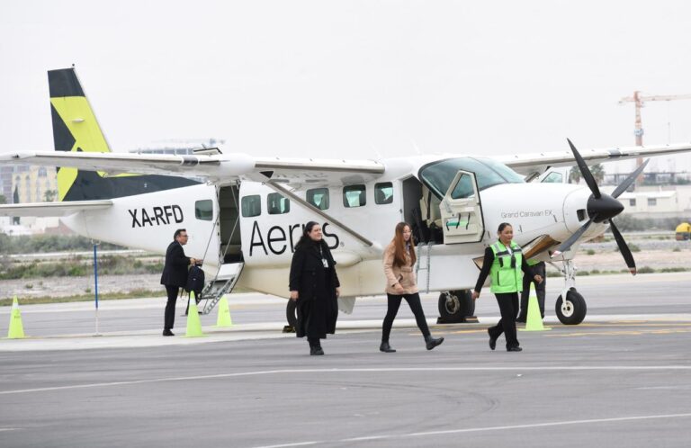 Inauguran ruta aérea Torreón–Monterrey–Torreón