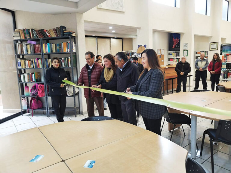 Infoteca de la Salud de la UA de C inicia festejos por su 17 aniversario