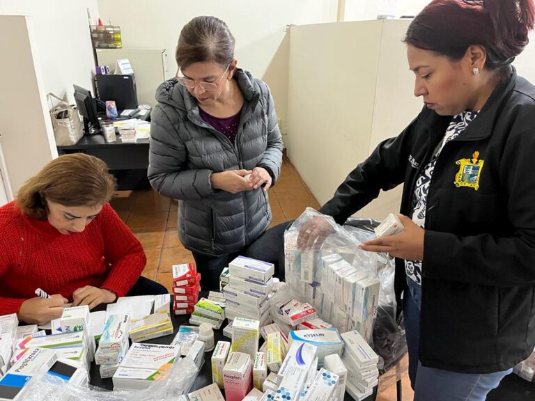 Reciben donativo de 5 mil medicamentos; acudirán a entregarlo en zona rural de Ramos Arizpe 