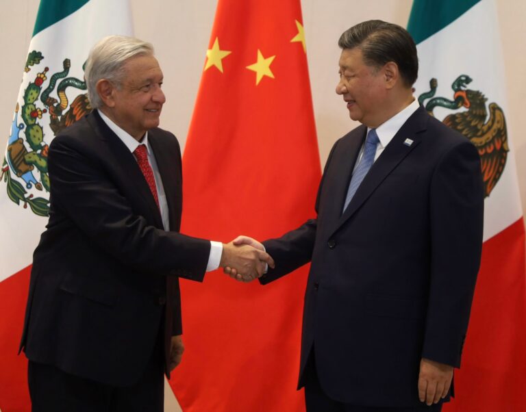 Se reúne AMLO con Xi Jinping en San Francisco