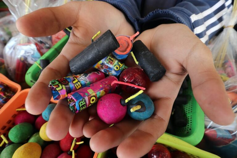 Asegura alcalde no quieren en Arteaga “feria del cuete”