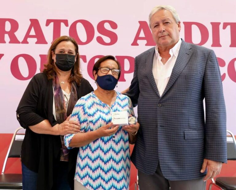 Empoderan Chema Fraustro y DIF Saltillo a adultos mayores