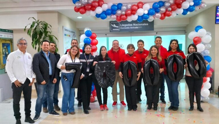 Celebran llegada del pasajero 700 mil al Aeropuerto Internacional de Torreón