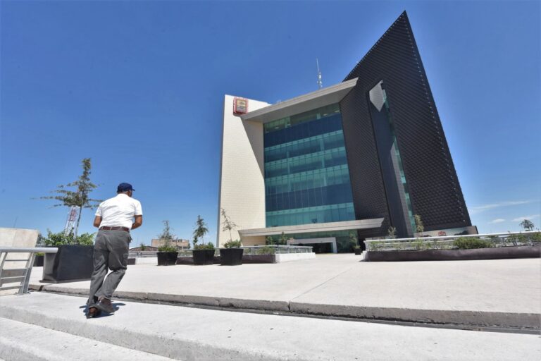 Presidencia Municipal de Torreón trabaja con personal de guardia durante periodo vacacional