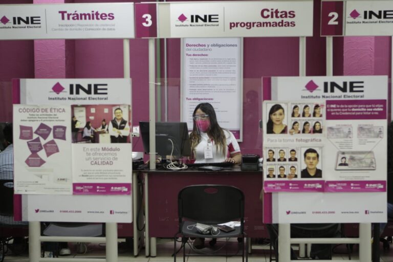 Agotada la disponibilidad de citas para trámites en el INE en Saltillo