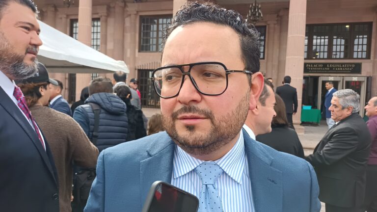 Invitan a coahuilenses a aprovechar estímulos en el pago de derechos vehiculares