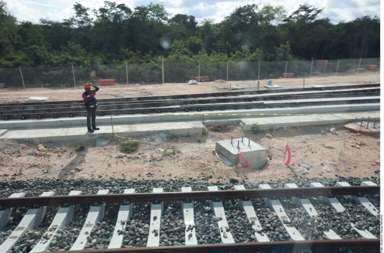 Recorta Tren Maya 50% de empleados