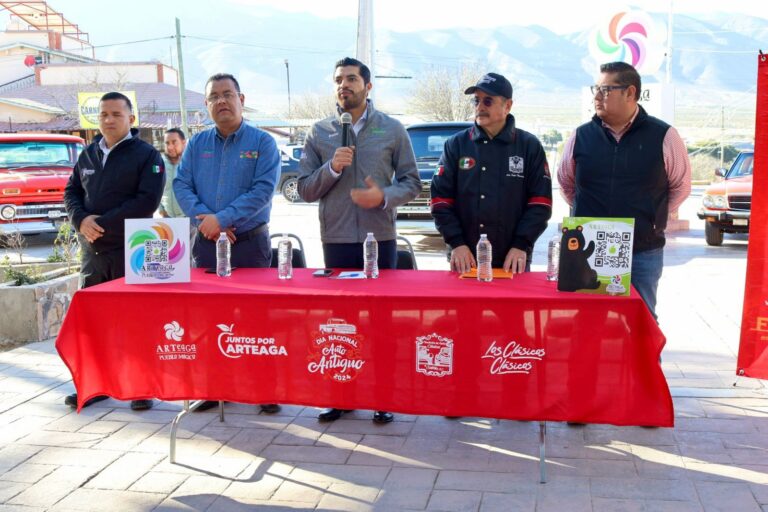 Alistan 10ª Rodada de Autos Clásicos para celebrar el Día Nacional del Auto Antiguo en Arteaga