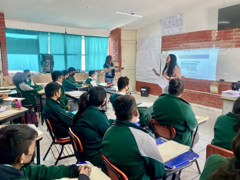 Reactiva CIJ Ramos Arizpe talleres de salud mental en escuelas secundarias