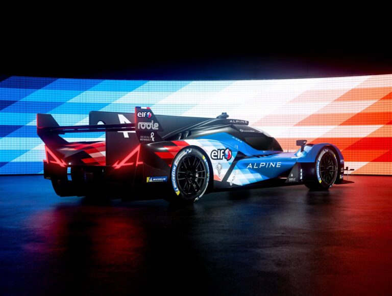 Alpine muestra su auto para temporada 2024 de F1