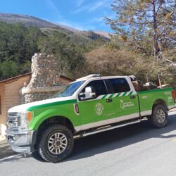 Apoya Arteaga en combate a Incendio en Las Adjuntas, Nuevo León